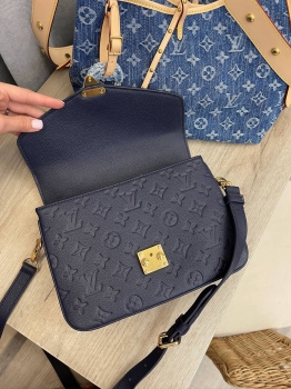Сумка женская Louis Vuitton Артикул BMS-131927. Вид 5