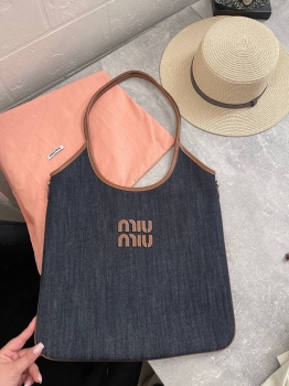 Сумка женская  Miu Miu Артикул BMS-131949. Вид 2