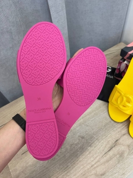 Шлепанцы Dolce & Gabbana Артикул BMS-132022. Вид 3