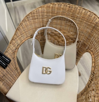 Сумка женская Dolce & Gabbana Артикул BMS-132065. Вид 1