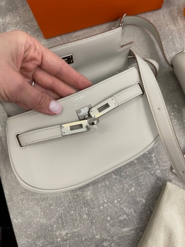 Сумка женская Kelly Moove 19, swift leather Hermes Артикул BMS-132110. Вид 2