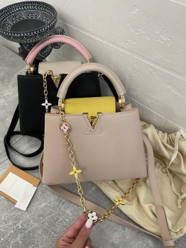 Сумка женская Capucines Louis Vuitton Артикул BMS-132120. Вид 3
