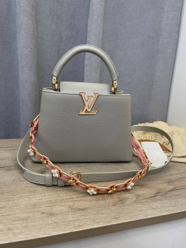 Сумка женская Capucines Louis Vuitton Артикул BMS-132116. Вид 1