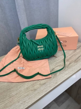 Сумка женская  Miu Miu Артикул BMS-132252. Вид 1
