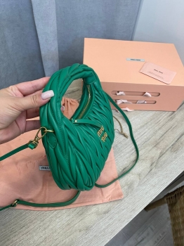 Сумка женская  Miu Miu Артикул BMS-132252. Вид 4