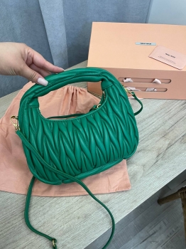 Сумка женская  Miu Miu Артикул BMS-132252. Вид 5