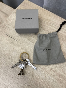 Брелок Balenciaga Артикул BMS-132268. Вид 1