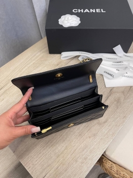 Сумка женская  Chanel Артикул BMS-132297. Вид 4