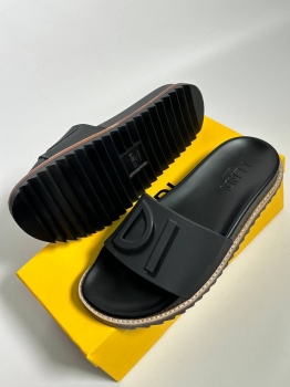 Шлепанцы Fendi Артикул BMS-132333. Вид 3