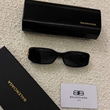 Очки Balenciaga Артикул BMS-132380. Вид 2