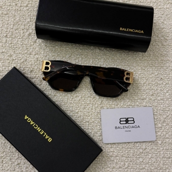 Очки Balenciaga Артикул BMS-132379. Вид 2
