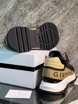 Кроссовки Givenchy Артикул BMS-132499. Вид 2