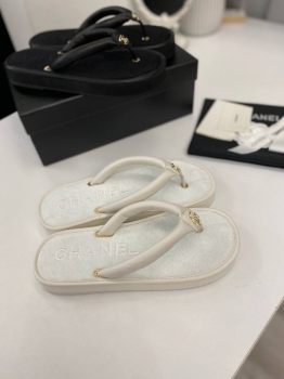 Шлепанцы  Chanel Артикул BMS-132512. Вид 1