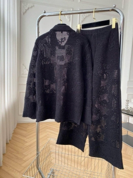 Костюм женский Chanel Артикул BMS-132576. Вид 2
