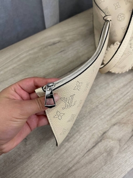 Сумка женская  Louis Vuitton Артикул BMS-132596. Вид 3