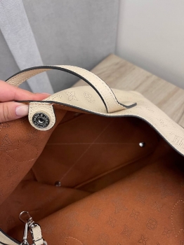 Сумка женская  Louis Vuitton Артикул BMS-132596. Вид 4