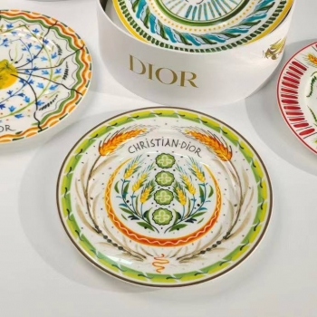 Набор из 4-х тарелок Christian Dior Артикул BMS-132632. Вид 4