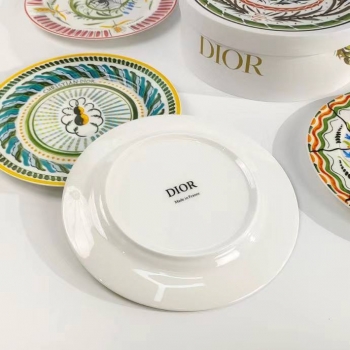 Набор из 4-х тарелок Christian Dior Артикул BMS-132632. Вид 5