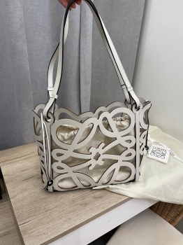 Сумка женская  Loewe Артикул BMS-132759. Вид 1