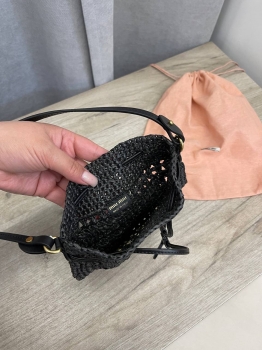 Сумка женская   Miu Miu Артикул BMS-132763. Вид 3