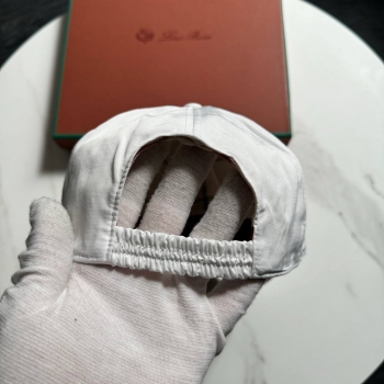 Бейсболка Loro Piana Артикул BMS-132800. Вид 4