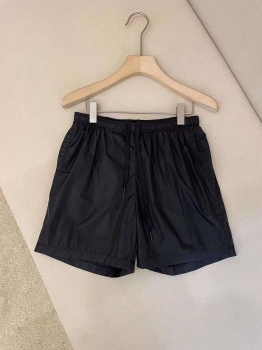 Шорты  Prada Артикул BMS-132832. Вид 1