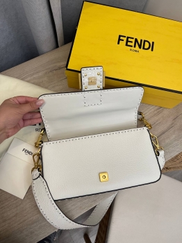 Сумка женская Fendi Артикул BMS-132855. Вид 5