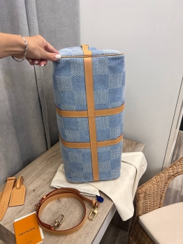 Сумка дорожная  Louis Vuitton Артикул BMS-132858. Вид 4