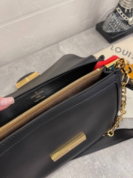 Сумка  женская   Louis Vuitton Артикул BMS-132866. Вид 8