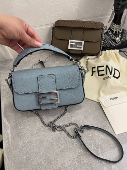 Сумка женская Fendi Артикул BMS-132881. Вид 2