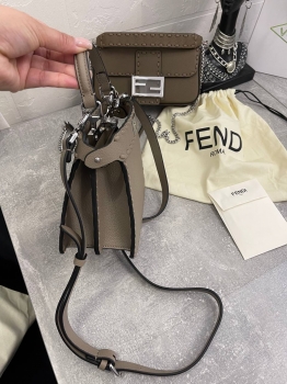 Сумка женская Fendi Peekaboo ISeeU Fendi Артикул BMS-132879. Вид 3