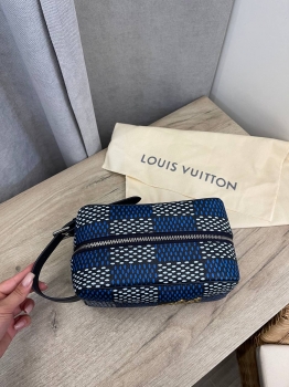 Косметичка Louis Vuitton Артикул BMS-135573. Вид 1