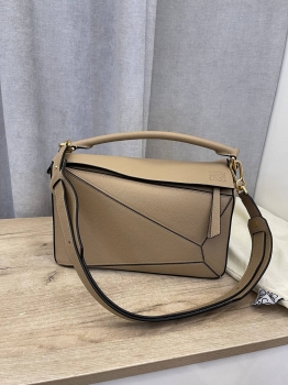 Сумка женская 29см Loewe Артикул BMS-132937. Вид 1
