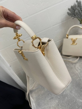 Сумка женская Capucines, 27 см Louis Vuitton Артикул BMS-133710. Вид 3