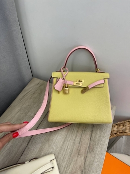 Сумка женская  Kelly, 25, Togo, GHW Hermes Артикул BMS-133063. Вид 1