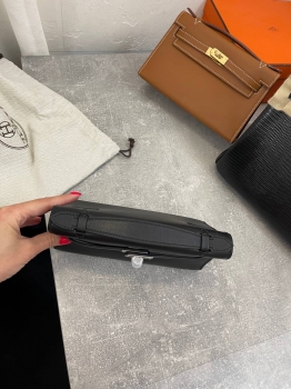 Сумка женская Kelly Pochette Swift Leather Hermes Артикул BMS-133146. Вид 2