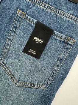 Джинсы Fendi Артикул BMS-133160. Вид 8