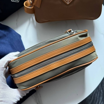 Несессер  Prada Артикул BMS-133197. Вид 2