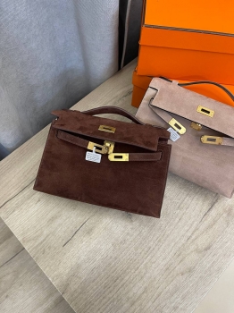 Сумка женская  Kelly Pochette, GHW Hermes Артикул BMS-133304. Вид 1