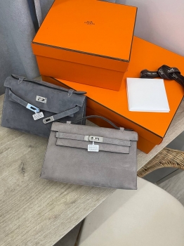 Сумка женская  Kelly Pochette, GHW Hermes Артикул BMS-133301. Вид 1