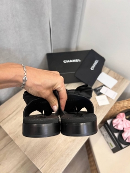 Шлепанцы  Chanel Артикул BMS-133340. Вид 6