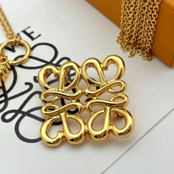 Брошь Loewe Артикул BMS-133457. Вид 1