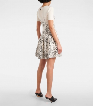 Платье Alexander McQueen Артикул BMS-133496. Вид 3