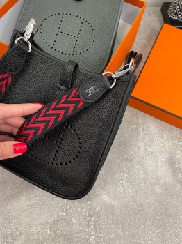 Сумка женская Evelyne mini Hermes Артикул BMS-133508. Вид 3
