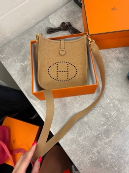 Сумка женская Evelyne mini Hermes Артикул BMS-133506. Вид 1