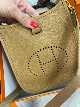 Сумка женская Evelyne mini Hermes Артикул BMS-133506. Вид 3