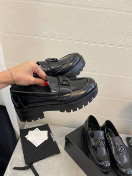 Лоферы Chanel Артикул BMS-133549. Вид 2