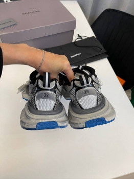 Кроссовки  Balenciaga Артикул BMS-133588. Вид 6