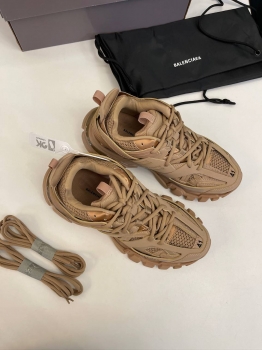 Кроссовки  Balenciaga Артикул BMS-133586. Вид 2