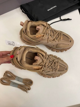 Кроссовки  Balenciaga Артикул BMS-133586. Вид 3